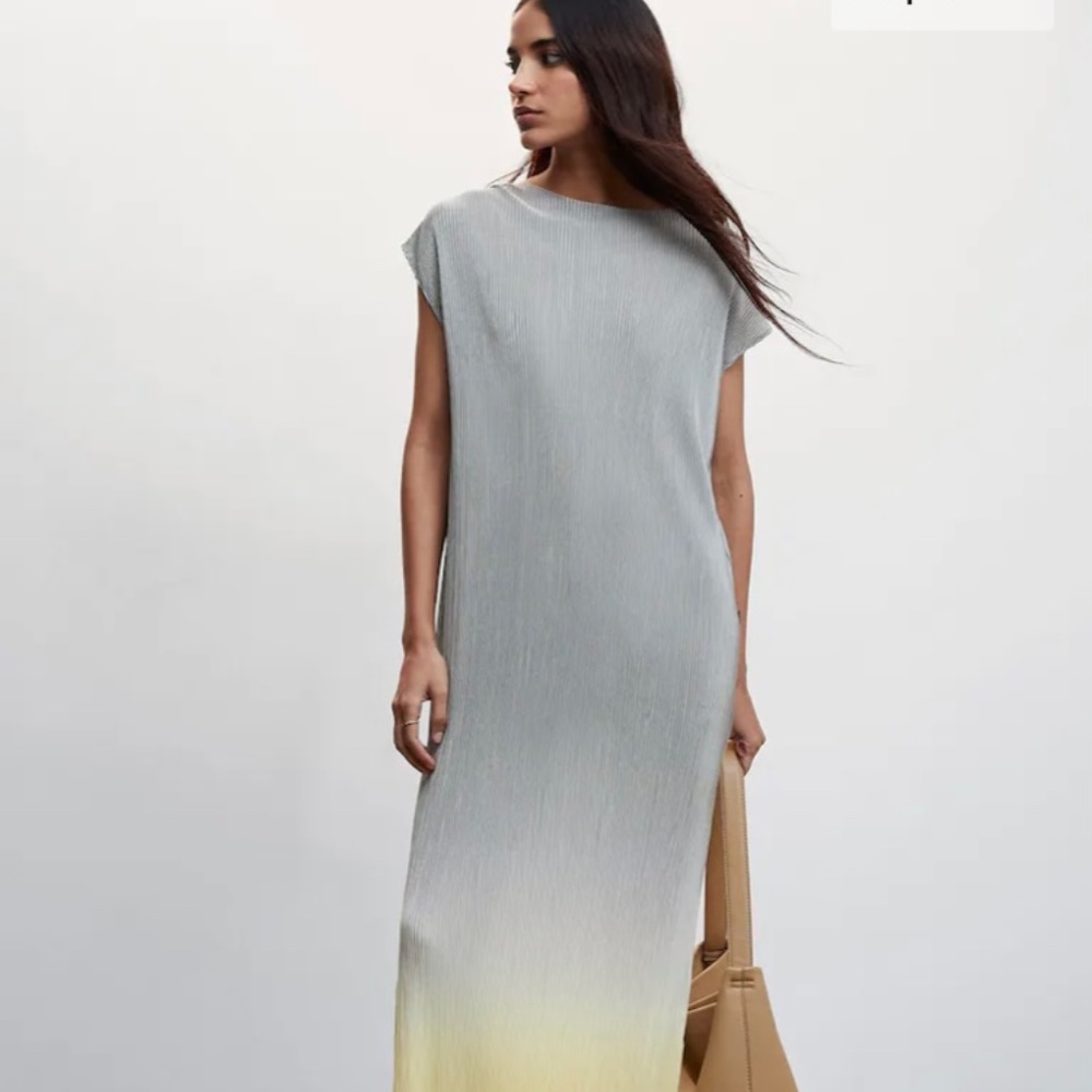 PLEATED LONG DRESS